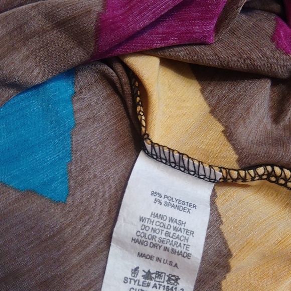 Filly Flair Multi Color Aztec Flowy Blouse Top - Picture 5 of 7